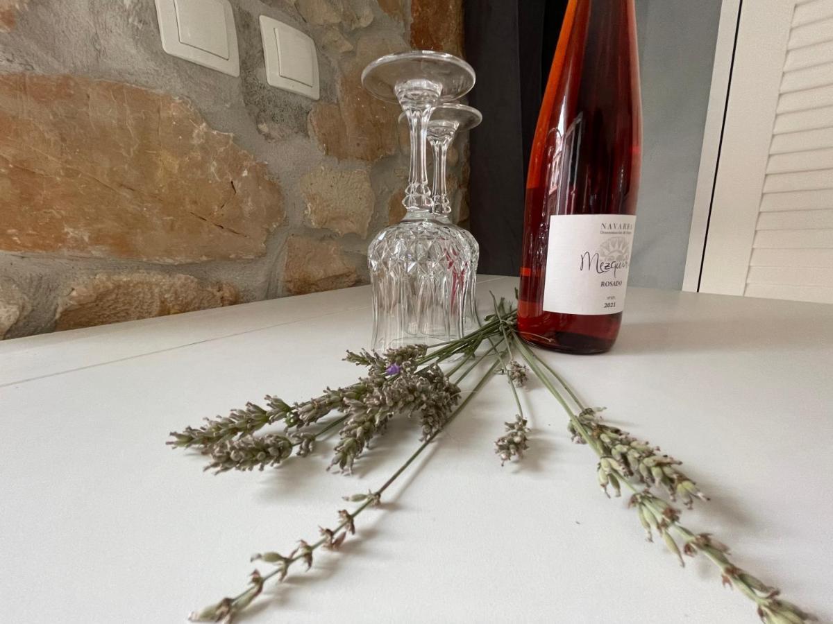 Villa Amore Radini Istrian Romantic Studio With Private Parking And Terrace Brtonigla Exterior foto